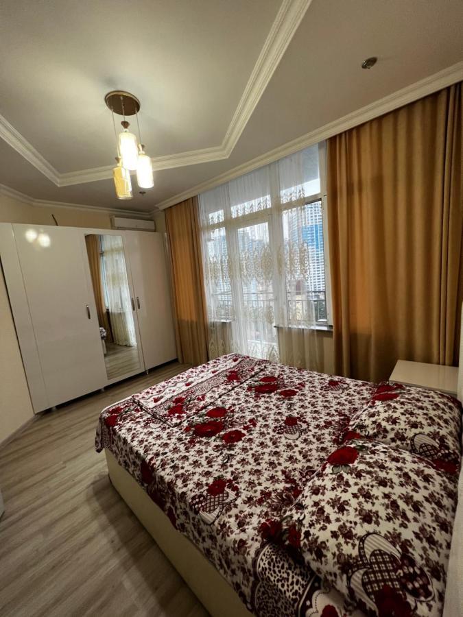Комплекс Sea Apartments Батуми Экстерьер фото